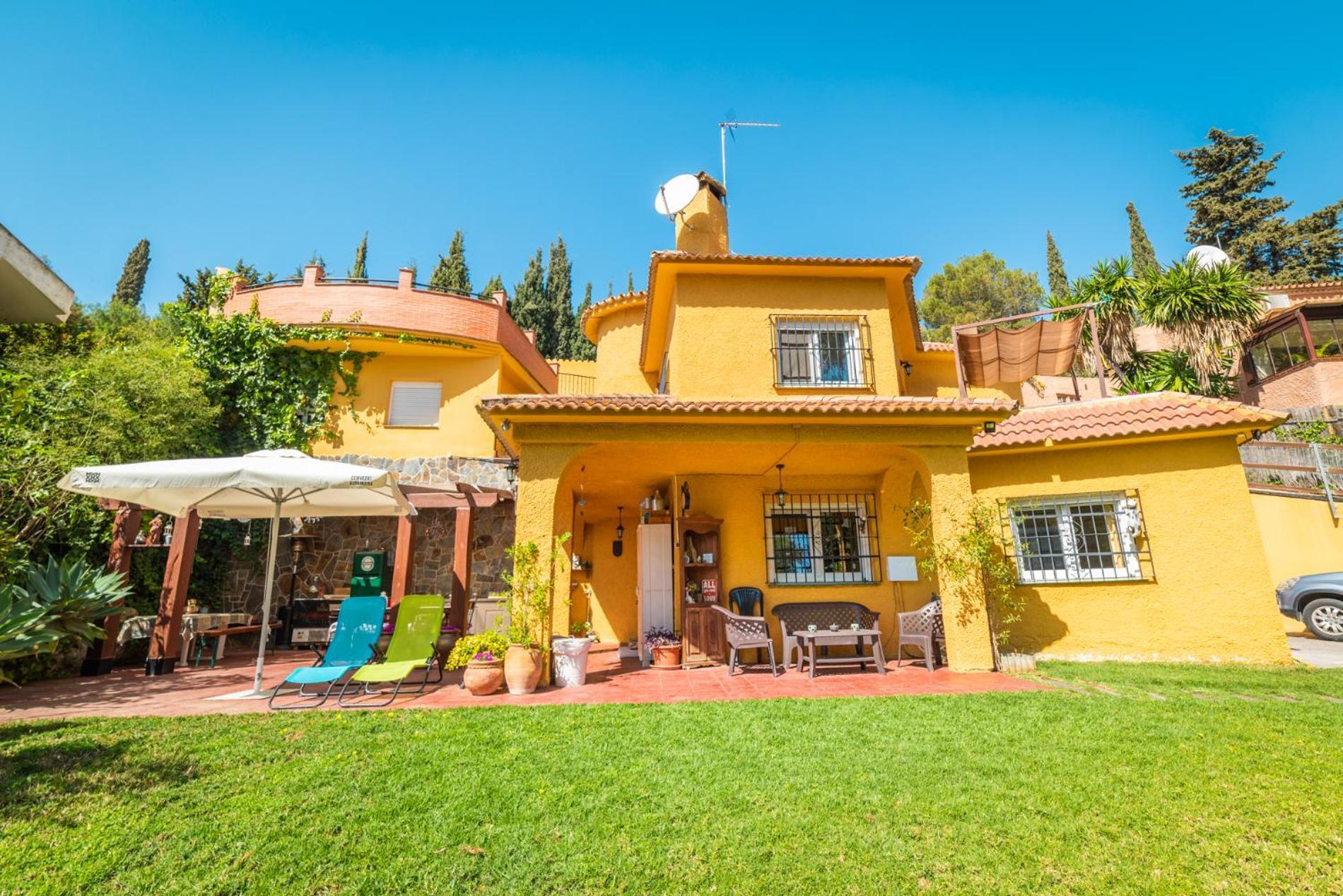 Casa Luna Santa Fe de los Boliches